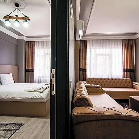 Ottoman Style